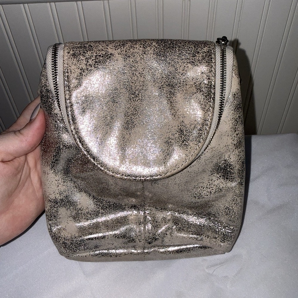 Hobo Small Leather Crossbody Shoulder Bag Pouch Purse Metallic Champagne